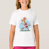 Giraffe in Christmas Outfit and Soccer Ball T-Shirt (Vorderseite)