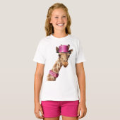 Giraffe in einem funkelnd rosa Hut T-Shirt (Vorne ganz)