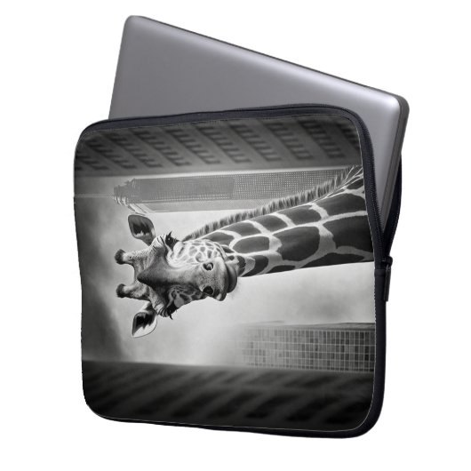 Giraffe in einem Stadtbild Laptopschutzhülle (Vorderseite Links)