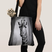 Giraffe in einem Stadtbild Tasche (Von Nahem)