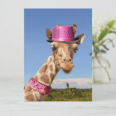 Giraffe in funkelnd-rosa Hut (Stehend Vorderseite)