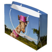 Giraffe in funkelnd-rosa Hut Große Geschenktüte (Rückseite Schrägansicht)