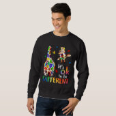 Giraffe Itu2019s Ok To Be Different Autism Awarene Sweatshirt (Vorne ganz)