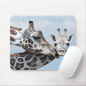Giraffe küsst ihr Kalb Mousepad (Mit Mouse)
