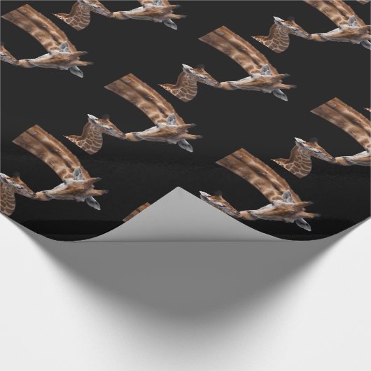 Giraffe küsst Packpapier (Ecke)
