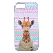 Giraffe lustig mit aztekischem Pastellstammes- Case-Mate iPhone Hülle (Rückseite)