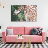 Giraffe Mama und Baby Poster Leinwanddruck (Insitu (Wohnzimmer))