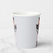 Giraffe mit Brille, die ein rosa Kaugummi bläst Pappbecher (Links)