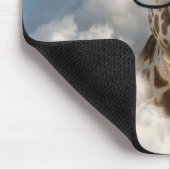 Giraffe mit Brille in der Wolke Mousepad (Ecke)