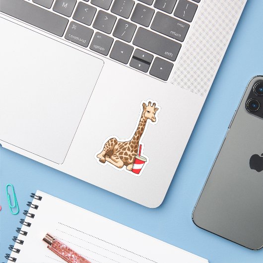 Giraffe mit Drink Aufkleber (Laptop mit iPhone)
