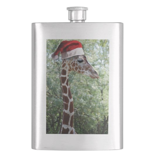 Giraffe mit einem Weihnachtshut auf Flachmann (Vorderseite)