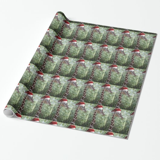 Giraffe mit einem Weihnachtshut Geschenkpapier (Ungerollt)