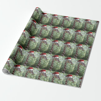 Giraffe mit einem Weihnachtshut zu Weihnachten Geschenkpapier