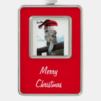 Giraffe mit einem Weihnachtshut zu Weihnachten Rahmen-Ornament Silber