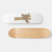 Giraffe mit ethnischen und Stammesziern Skateboard (Horizontal)
