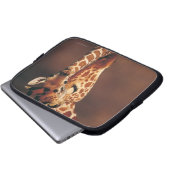 Giraffe mit Kalb (Giraffa camelopardalis) Laptopschutzhülle (Vorne Knopf)
