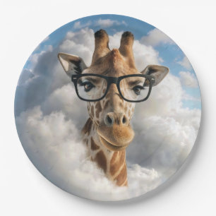 Giraffe mit schwarzer Brille in der Wolke Pappteller