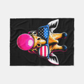 Giraffe mit US Gles and Bubblegum 4. Juli Fleecedecke (Vorderseite (Horizontal))