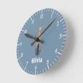 Giraffe on a Unicycle Blue Kid Room Wall Clock Runde Wanduhr (Winkel)