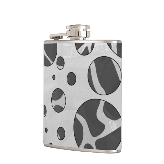 Giraffe Polka Dot Black and Light Gray Print Flachmann (Links)