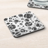 Giraffe Polka Dot Black and Light Gray Print Untersetzer (Linke Seite)