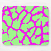 Giraffe Print Mint Fuchsia Mousepad (Vorne)