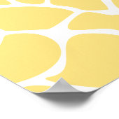 Giraffe Print Muster in Gelb. Poster (Ecke)