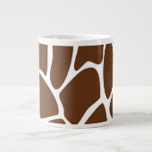 Giraffe Print Pattern in Dunkelbraun. Jumbo-Tasse (Vorderseite)