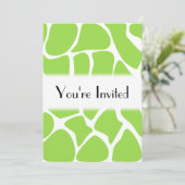Giraffe Print Pattern in Lime Green. Einladung (Stehend Vorderseite)