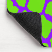 Giraffe Print Violet Green Mousepad (Ecke)