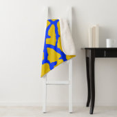 Giraffe Print Yellow Blue Sherpadecke (Beispiel)