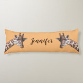 Giraffe Safari Personalisierter Tiername Seitenschläferkissen (Vorderseite)