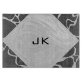 Giraffe Schwarz und Light Gray Monogram Schneidebrett (Vorderseite)