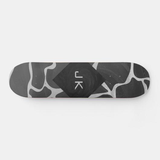 Giraffe Schwarz und Light Gray Monogram Skateboard (Horizontal)