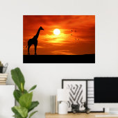 Giraffe Silhouette bei Sonnenuntergang Poster (Heimbüro)