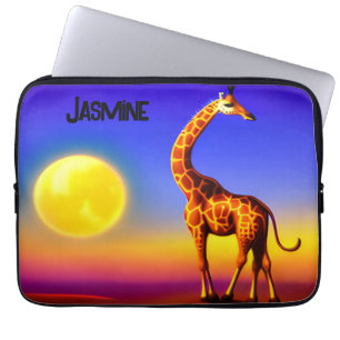 Giraffe-Traumscape/Mond/Sterne editierbar Laptopschutzhülle
