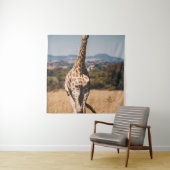 GIRAFFE UMGEBEN VON BROWN GRASS WANDTEPPICH (Beispiel)