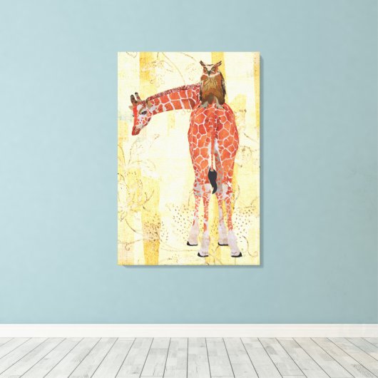 Giraffe und Eule-Leinwand Leinwanddruck (Insitu (Holzboden))