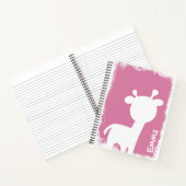 Giraffe und Rehrosa Notizbuch mit Namen (Innenseite)