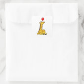 Giraffe with Balloon Quadratischer Aufkleber (Tasche)