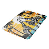 Giraffen am Strand Badematte (Schrägansicht)