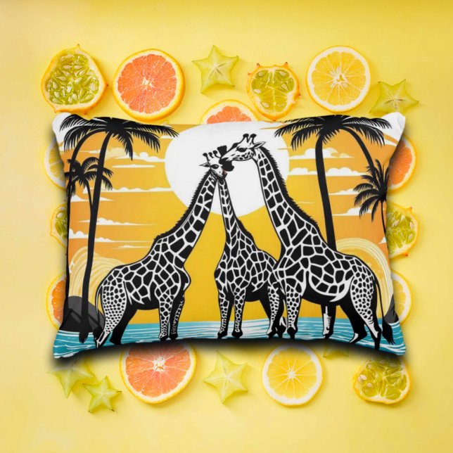 Giraffen am Strand Dekokissen (Von Creator hochgeladen)