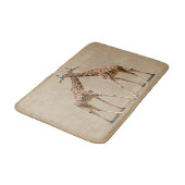 GIRAFFEN BEIM ÜBERSCHREITEN BADEMATTE (Schrägansicht)