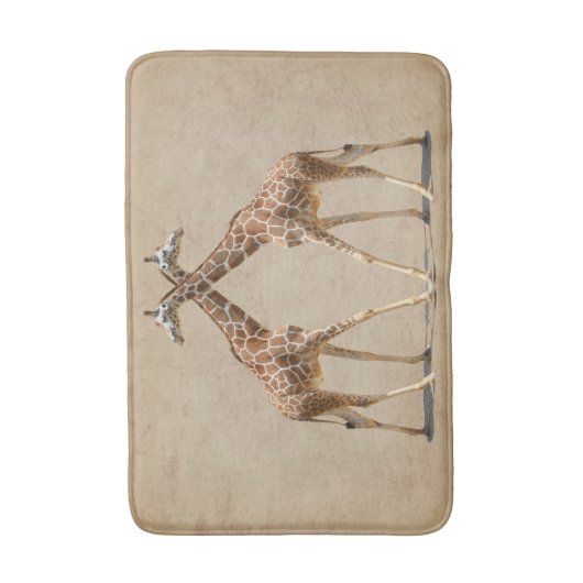 GIRAFFEN BEIM ÜBERSCHREITEN BADEMATTE (Vorderseite Vertikal)