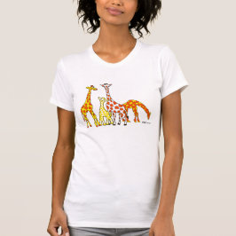 Giraffen-Familie im T-Shirt der orange und gelben