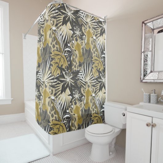 Giraffen im Nachtwald. Duschvorhang (Beispiel)