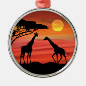 Giraffen im Serengeti-Sonnenuntergang Ornament Aus Metall (Vorne)