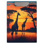 Giraffen im Wasserloch bei Sonnenuntergang Klemmbrett (Vorderseite)