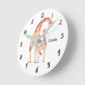Giraffen Jungle Kinderzimmer Room Personalisiert C Runde Wanduhr (Winkel)