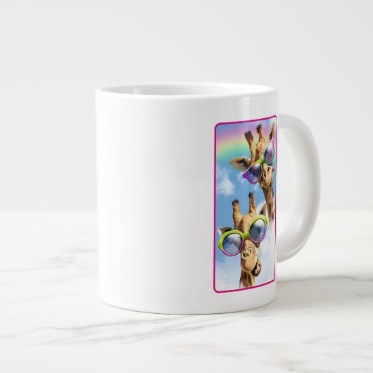 Giraffen mit Sonnenbrille Jumbo-Tasse (Vorderseite Rechts)